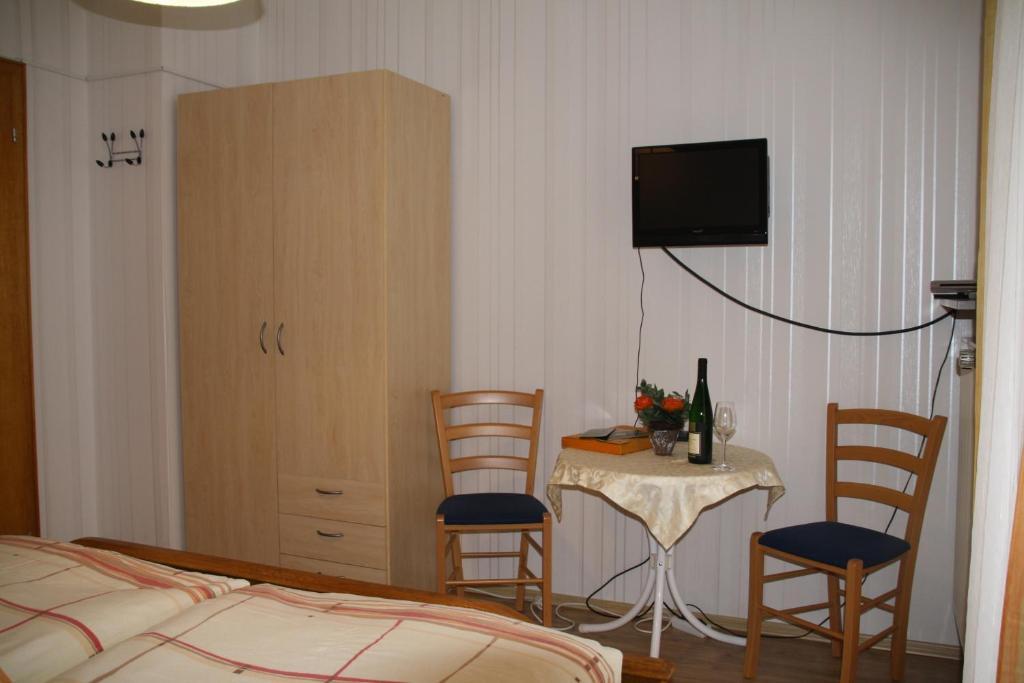 Отель Weinfelderhof Креф Экстерьер фото